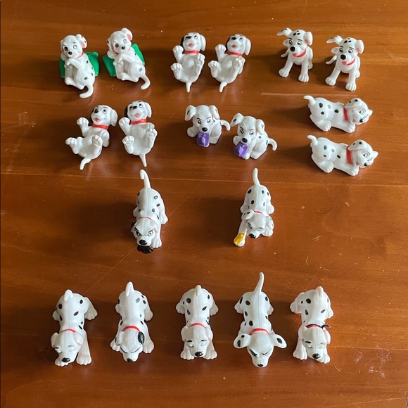 Other - Vintage Disney 101 Dalmatians Toy Figurines